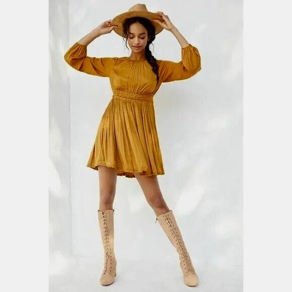 NWT!! Anthropologie MAEVE Saniya Mini Dress Solid Gold Pleated Flirty Small