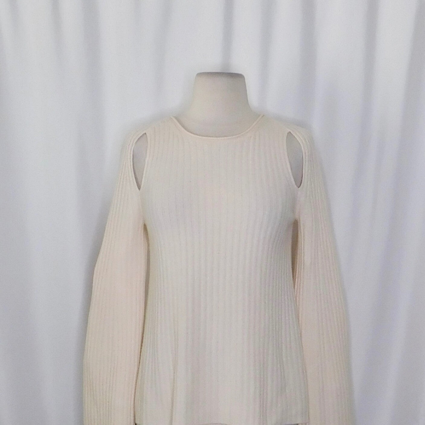 VINCE Cashmere Ribbed Cutout Slit Shoulder Pullover Flare Sleeves Knitwear Small
