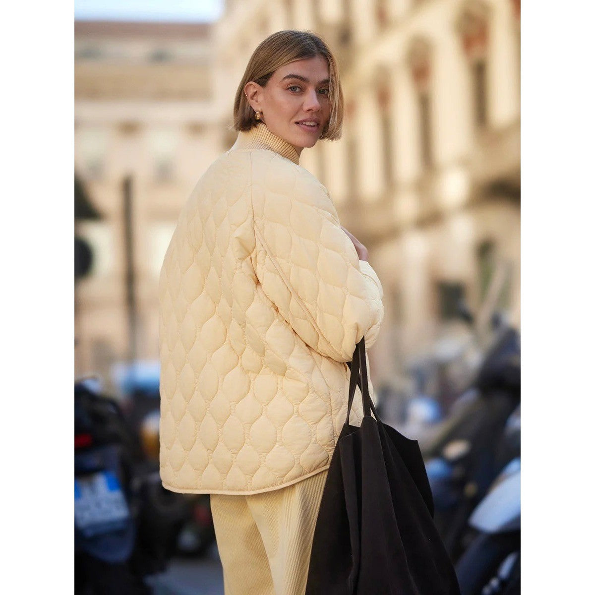 NWT!! VARLEY Luca Quilted Jacket Solid Reed Yellow Bomber Snaps Solid Medium