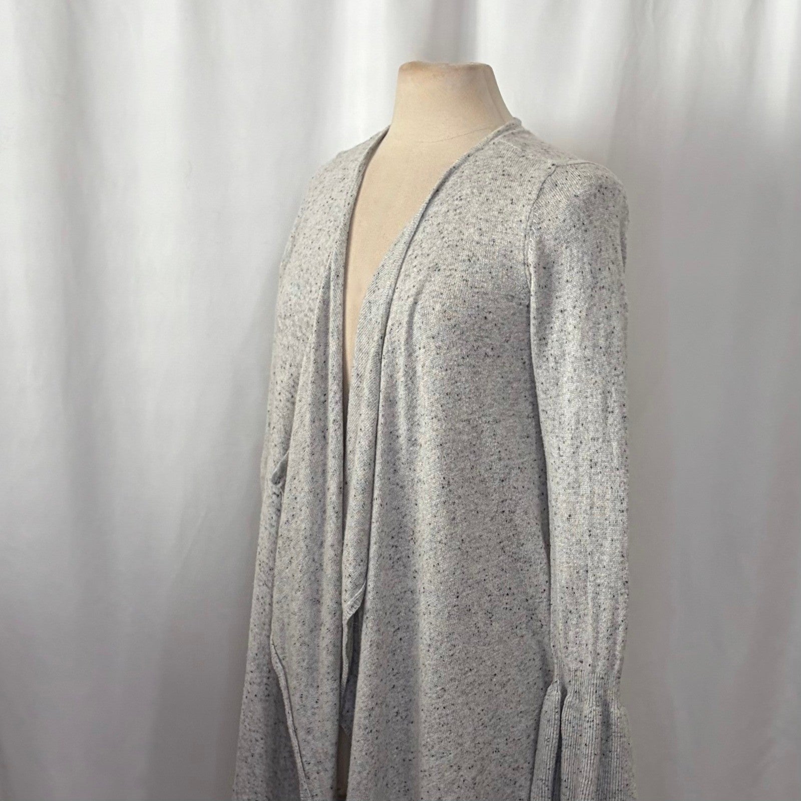 Anthropologie MOTH Gray Lyra Bell Sleeve Waterfall Cardigan Sweater Medium