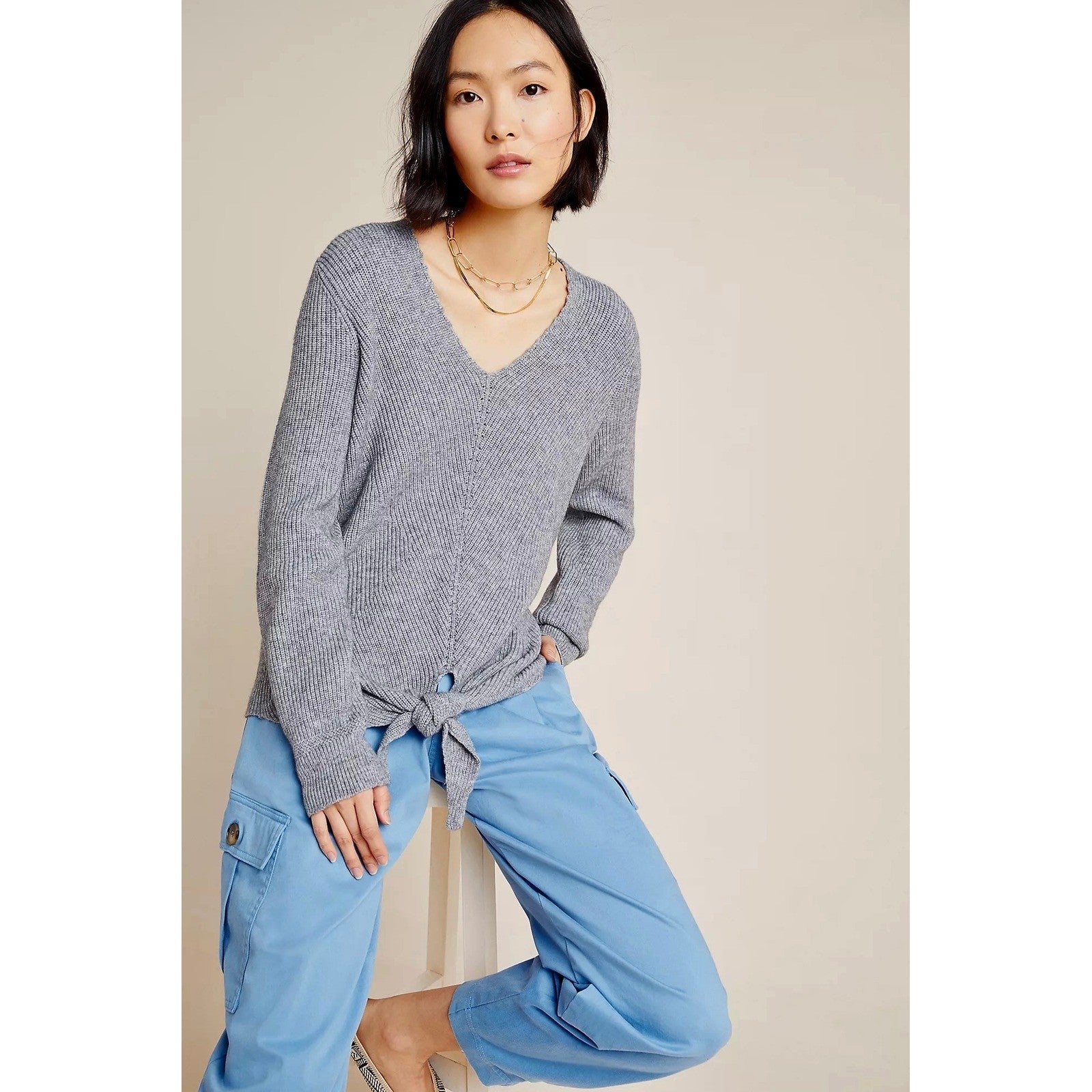 By ANTHROPOLOGIE Rocio Ribbed Tie Front Sweater Solid Gray V Neck Knit Medium