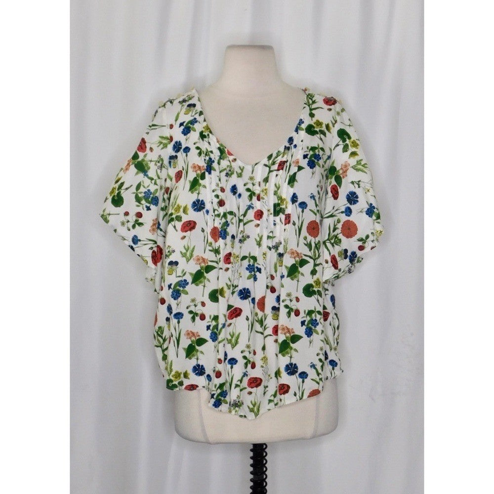 Anthropologie MAEVE Maya Floral Fluttered Top Blouse Strawberry Fruit Berries 2