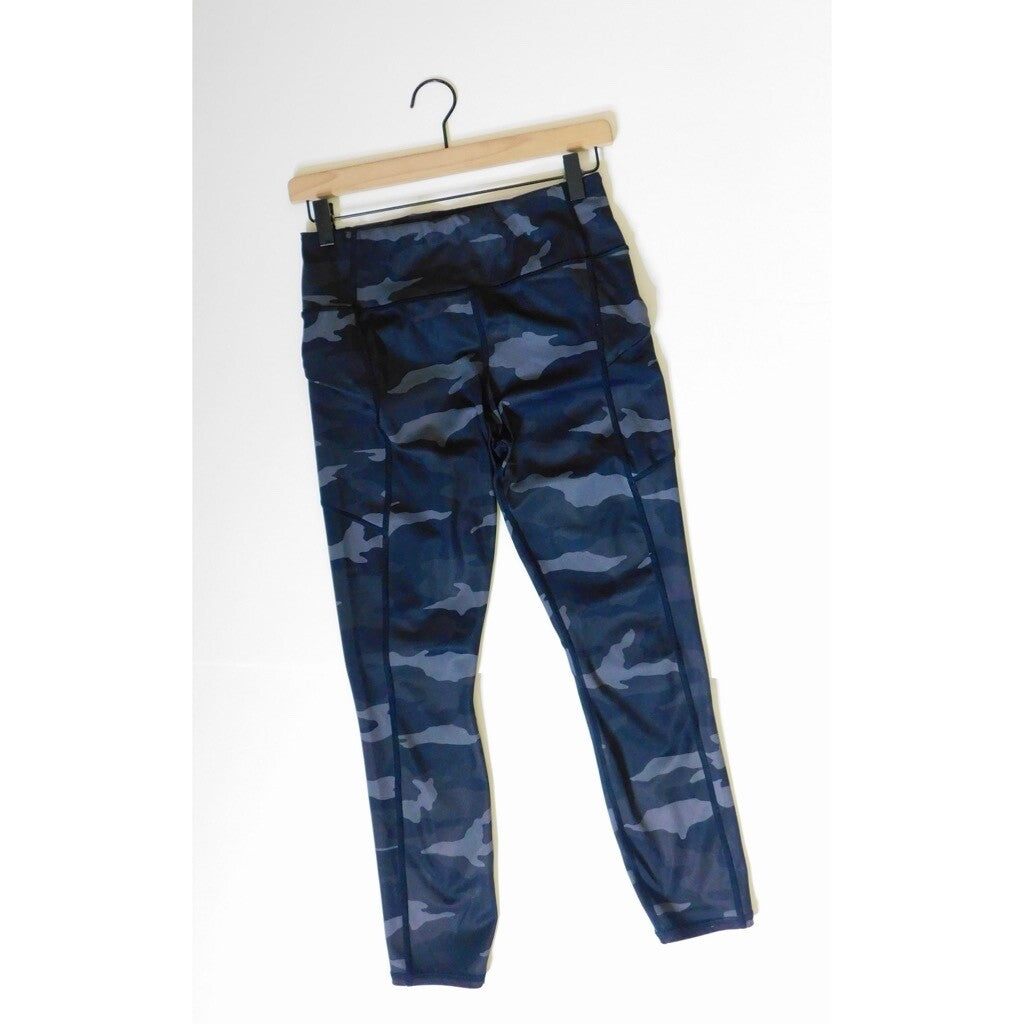 ATHLETA Camo Contender 7/8 Tight Camouflage Print Side Pockets Workout Gym Small