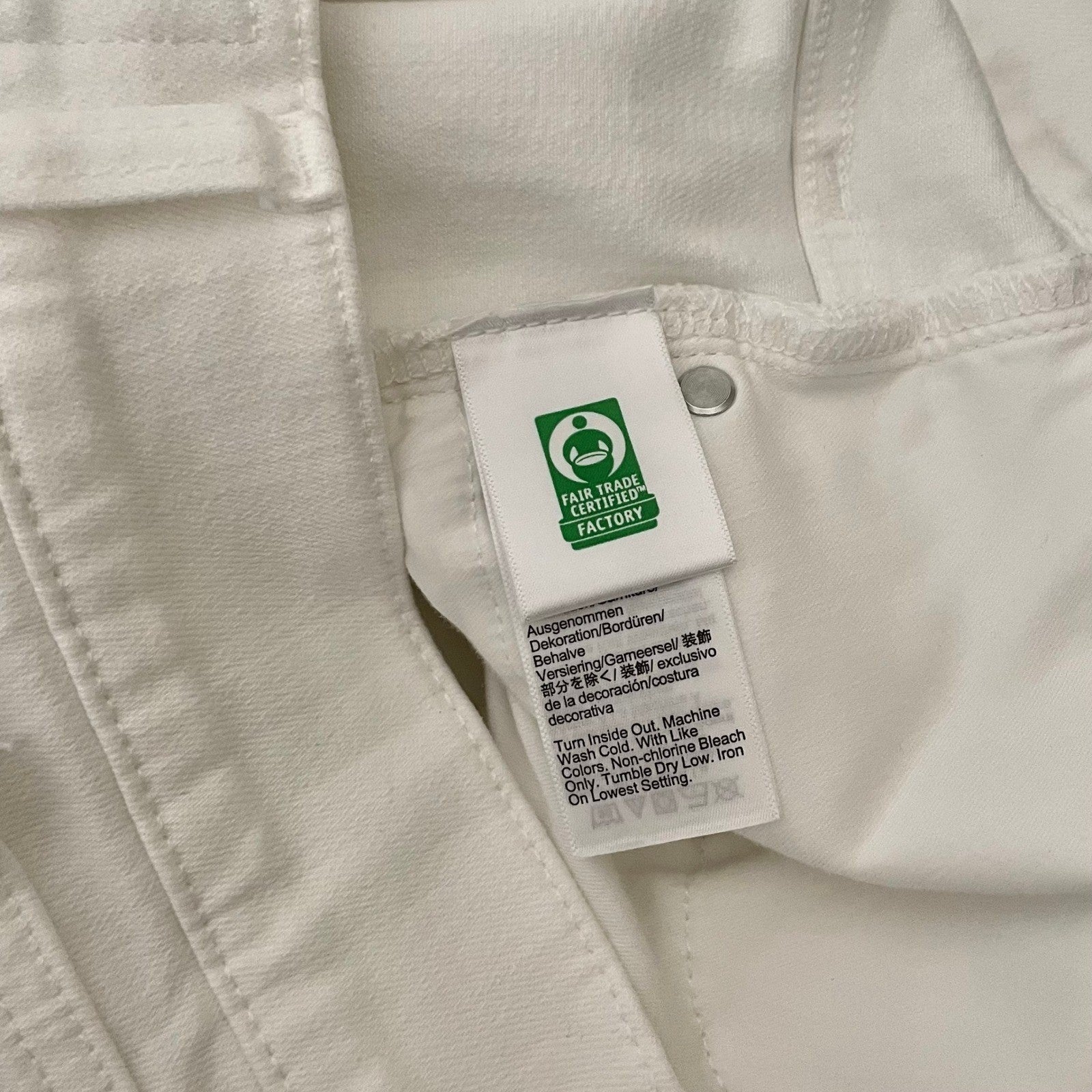 NWT!! J. CREW '96 Slim Wide Jeans Retro Raw Hems Solid White Preppy Frayed 33