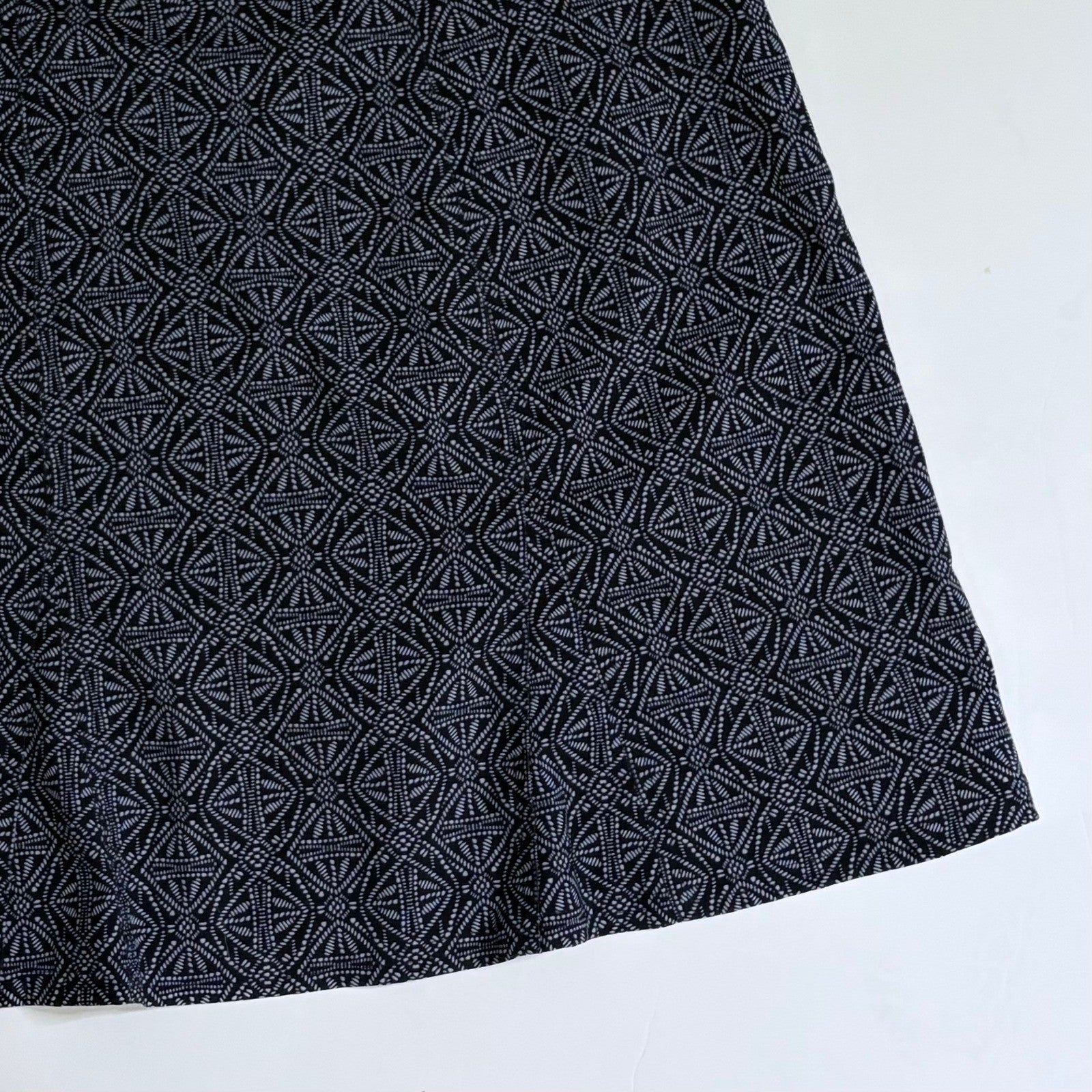 RIPSKIRT HAWAII Rip Skirt Length 2 Wrap Skirt Black Pearl Batik Grey Medium