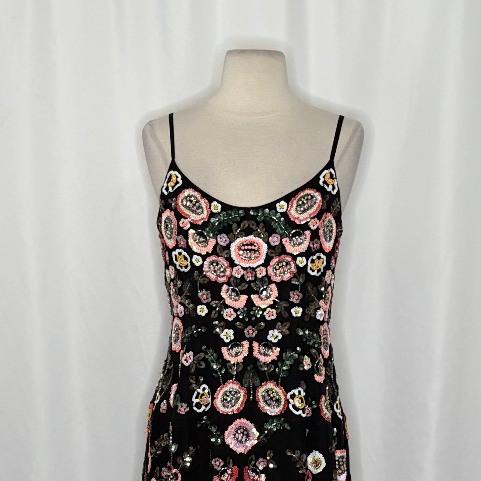 NEEDLE & THREAD Black Sequin Embellished Dress Beaded Party Special Occasion 8