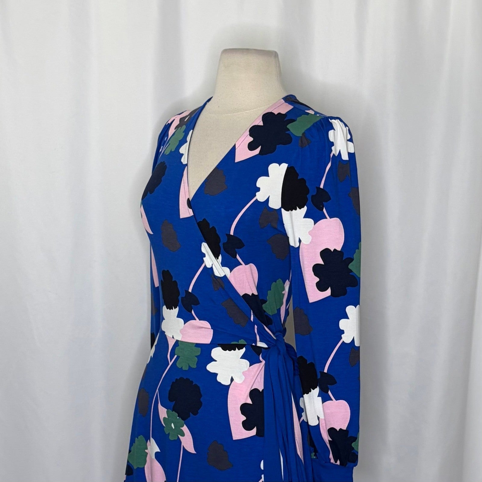 BODEN Edie Jersey Knit Wrap Dress Blue Summit Floral Press Print Preppy Size 8