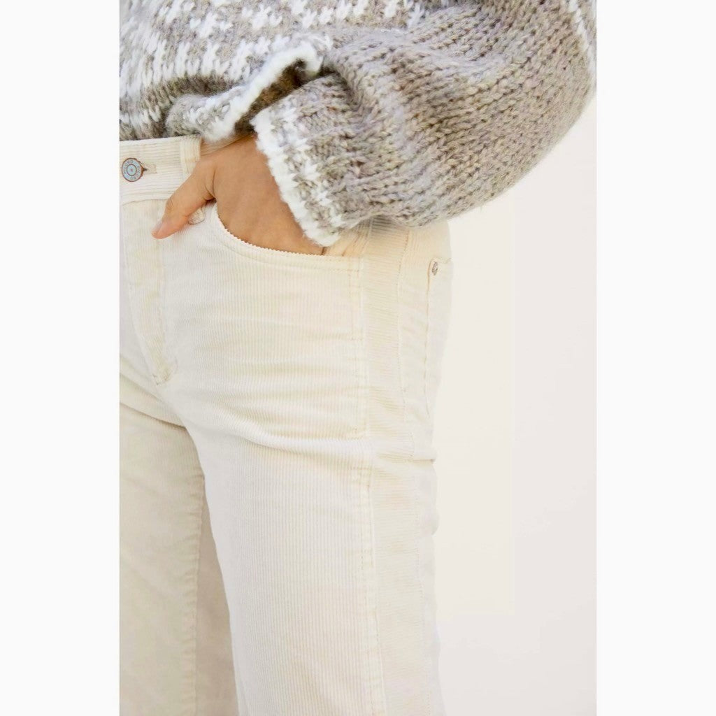 NEW!! Anthropologie PILCRO High Rise Slim Boyfriend Corduroy Pants Ivory Size 32