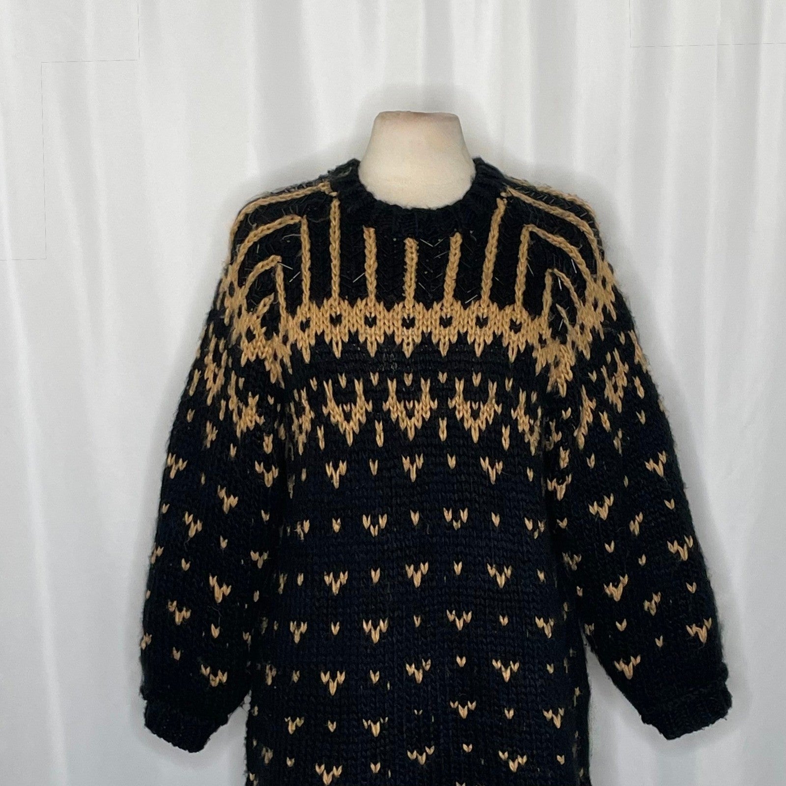 ZARA Limited Edition Beaded Jacquard Sweater Black Brown Oversized Chunky Small