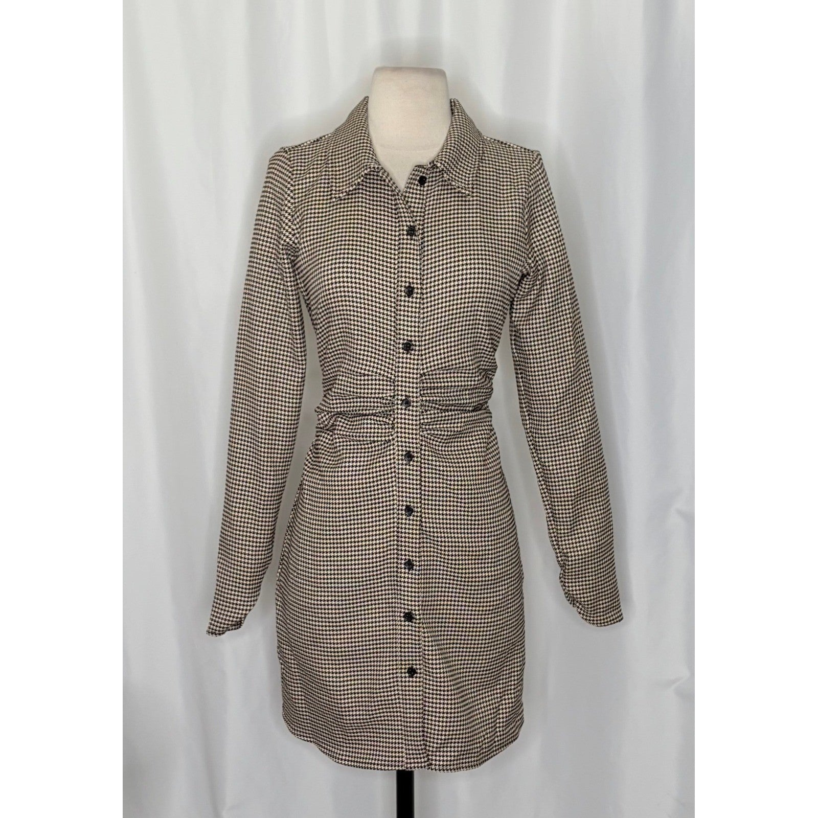 ZARA Houndstooth Black Tan Shirtdress Ruched Preppy Plaid Shirt Dress Medium