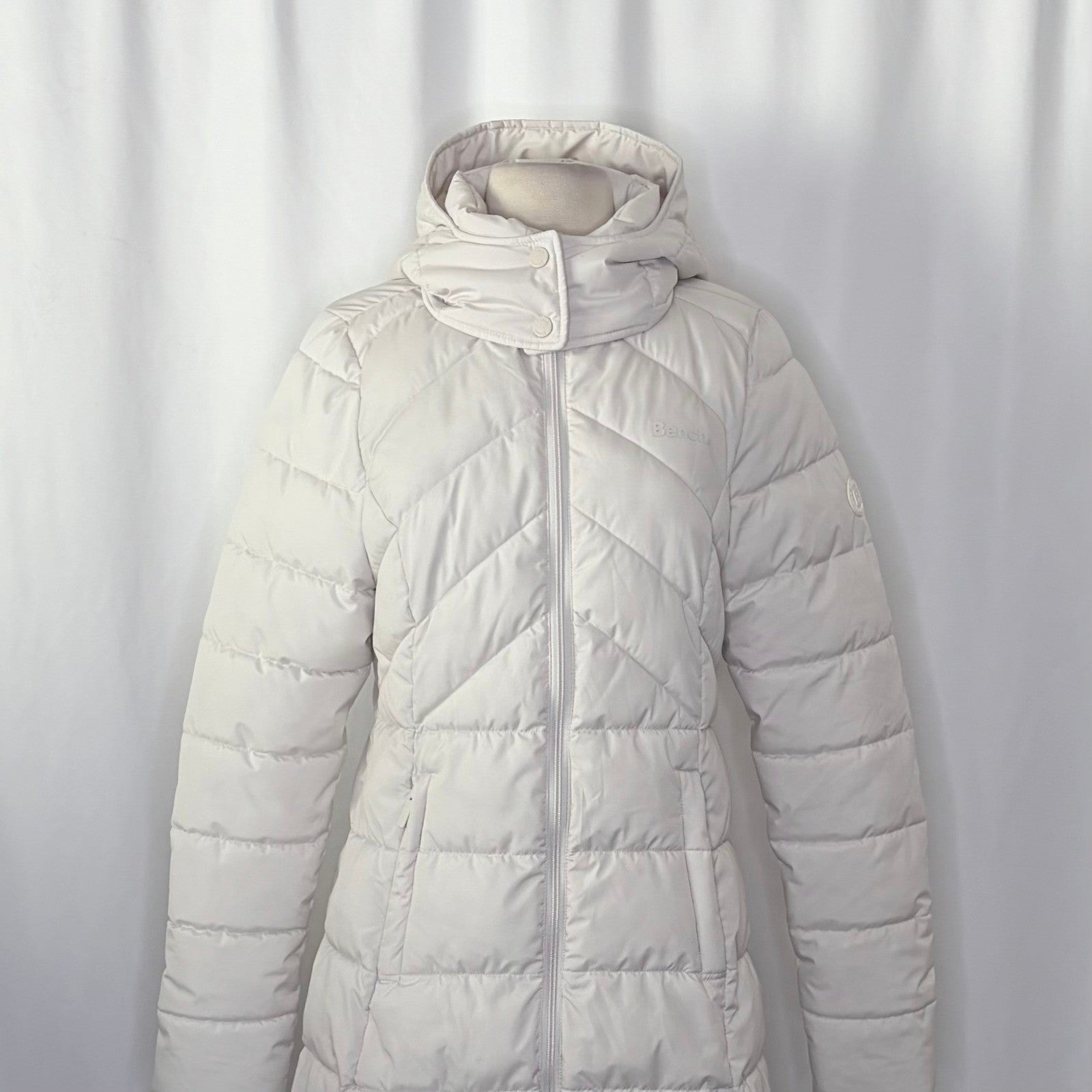 BENCH Long Hooded Puffer Coat Removable Hood Pockets Minimalist Quilted X-Small