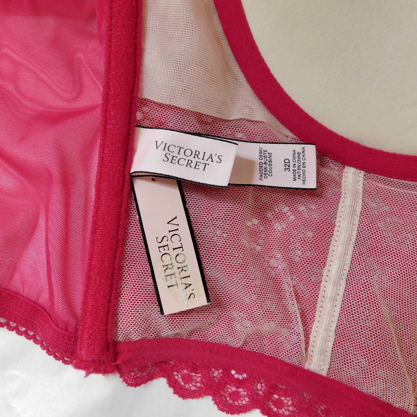 NWT!! VICTORIA'S SECRET Padded Demi-Buste Cousinne Longline Lace Bra 32D