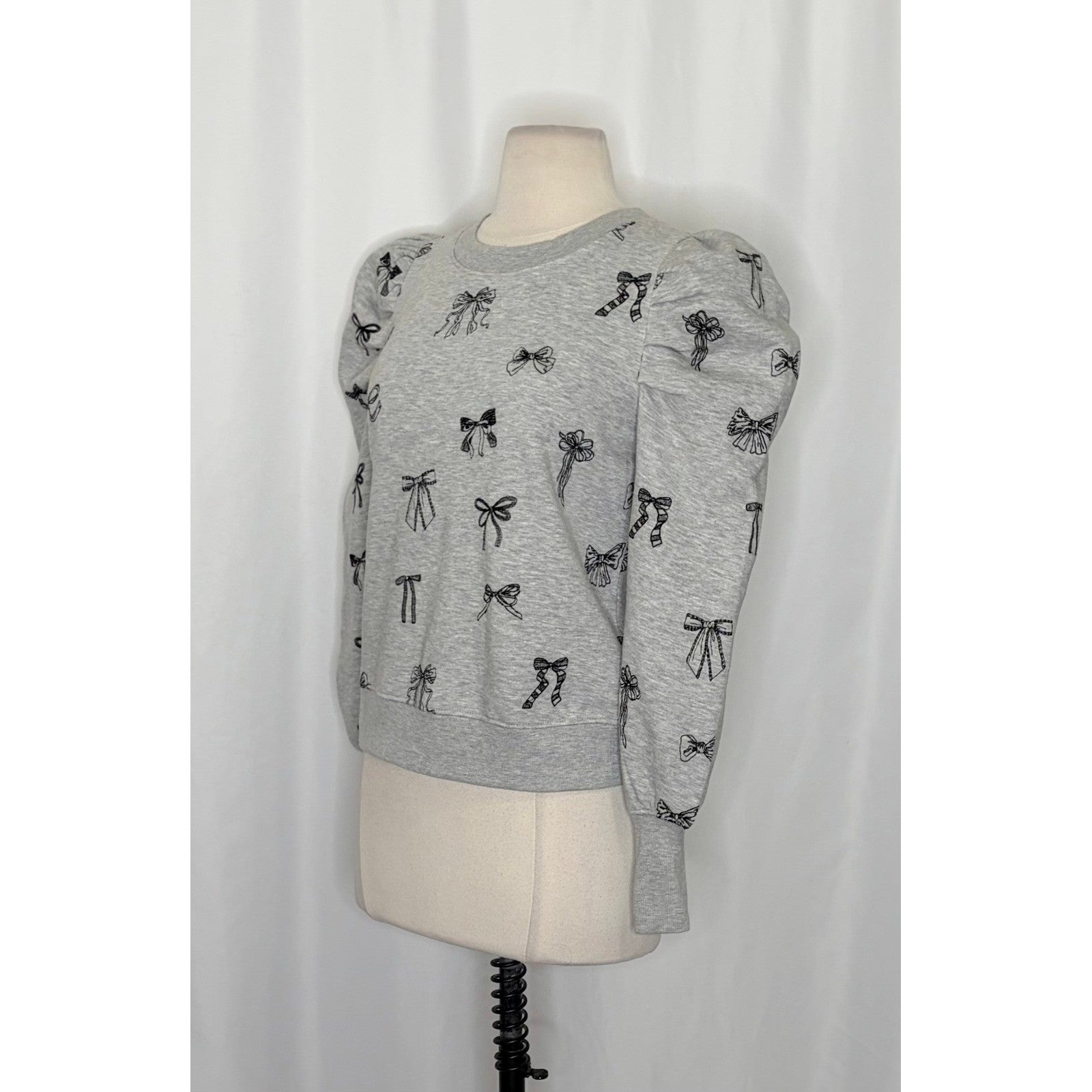 Anthropologie MAEVE Puff Sleeve Embroidered Bow Pattern Sweatshirt Top Small