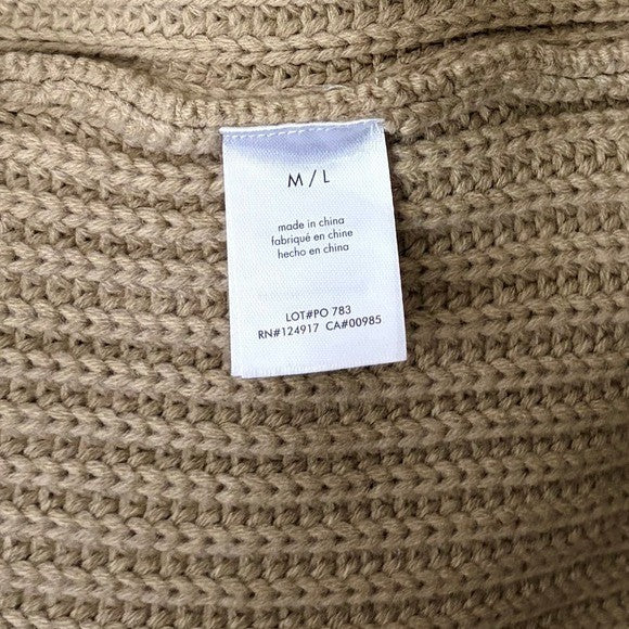 WEWOREWHAT Solid V Neck Sweater Solid Tan Oat Oversized Knitwear Medium Large