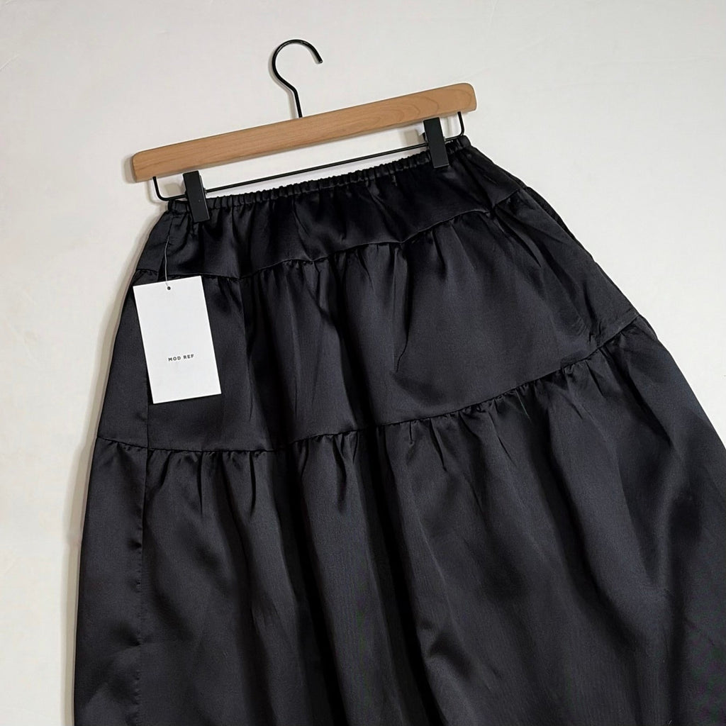 NWT!! MOD REF Black Taffeta Midi Tiered Skirt Solid Elastic Waist X-Small