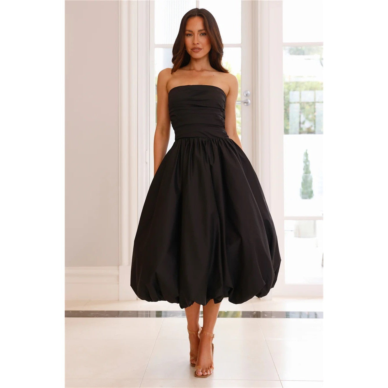 NWT!! HELLO MOLLY Upon A Cloud Strapless Bubble Midi Dress Solid Black X-Small