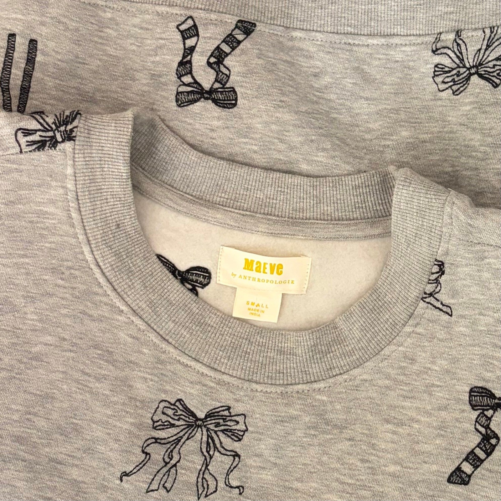 Anthropologie MAEVE Puff Sleeve Embroidered Bow Pattern Sweatshirt Top Small