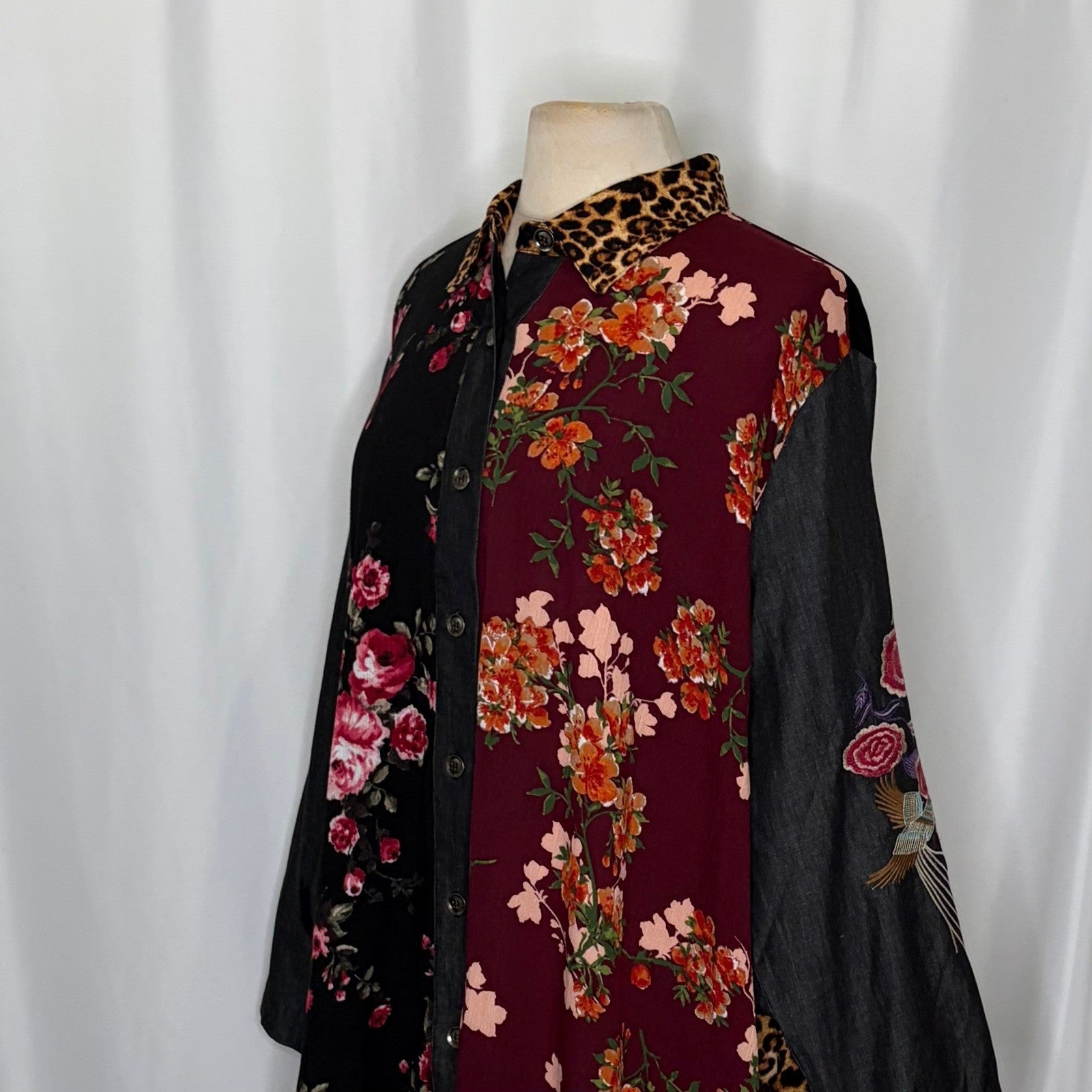 NWT!! CALESSA Embroidered Floral Leopard Print Buttondown Top Blouse Size 3X
