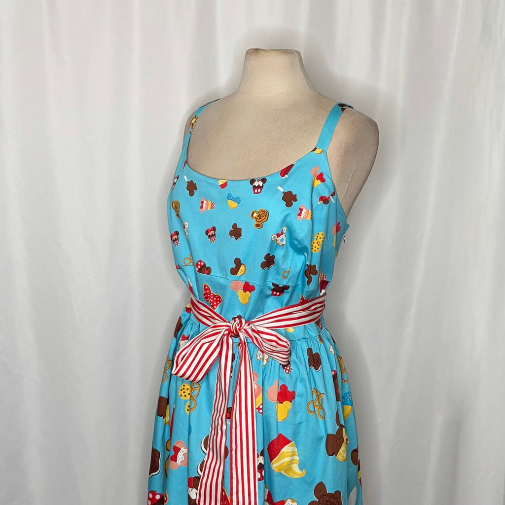 DISNEY The Dress Shop Food Icons Treats Dress Smocked Retro Disneyland Size 2X