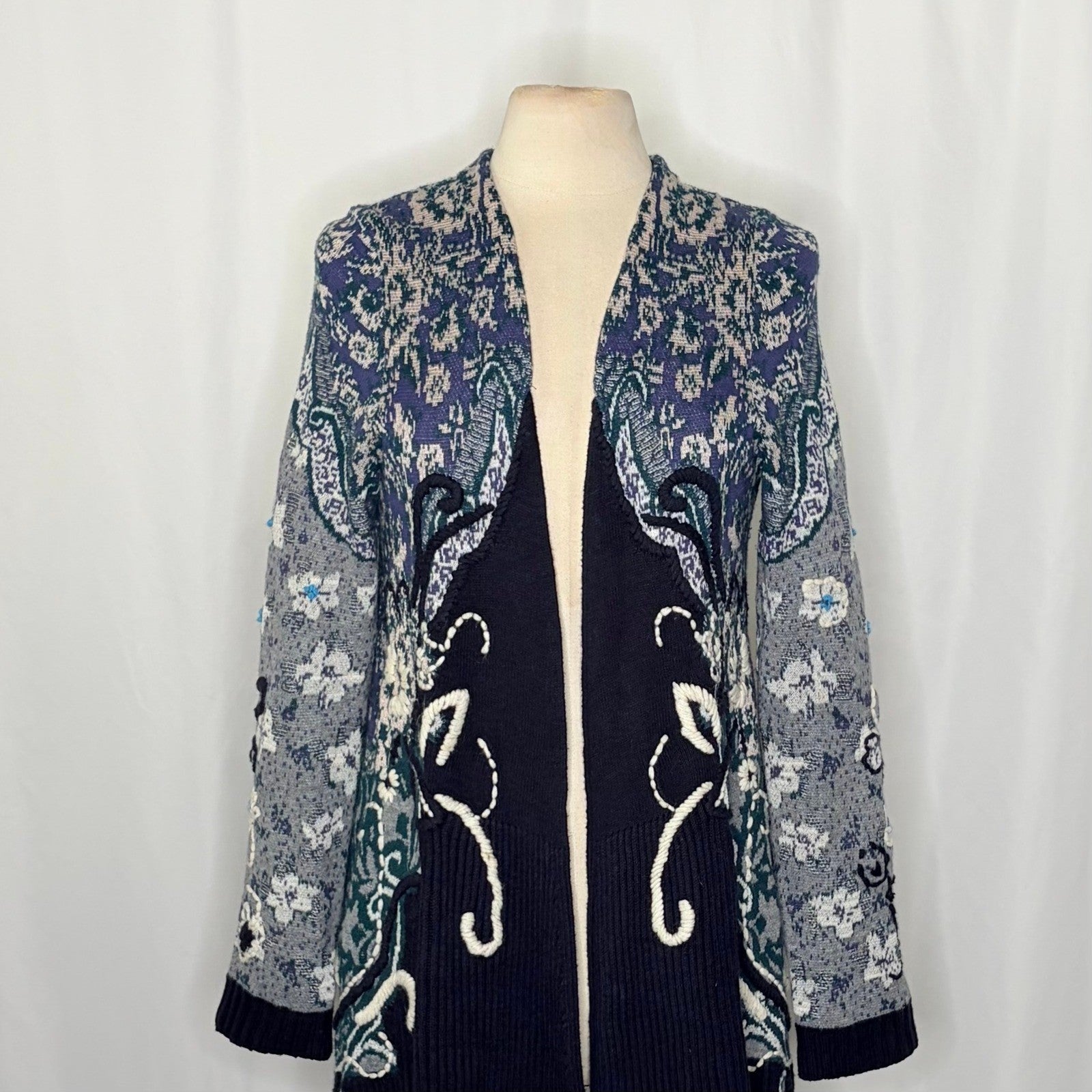Anthropologie HWR Emmia Hand-Stitched Embroidered Cardigan Sweater Medium