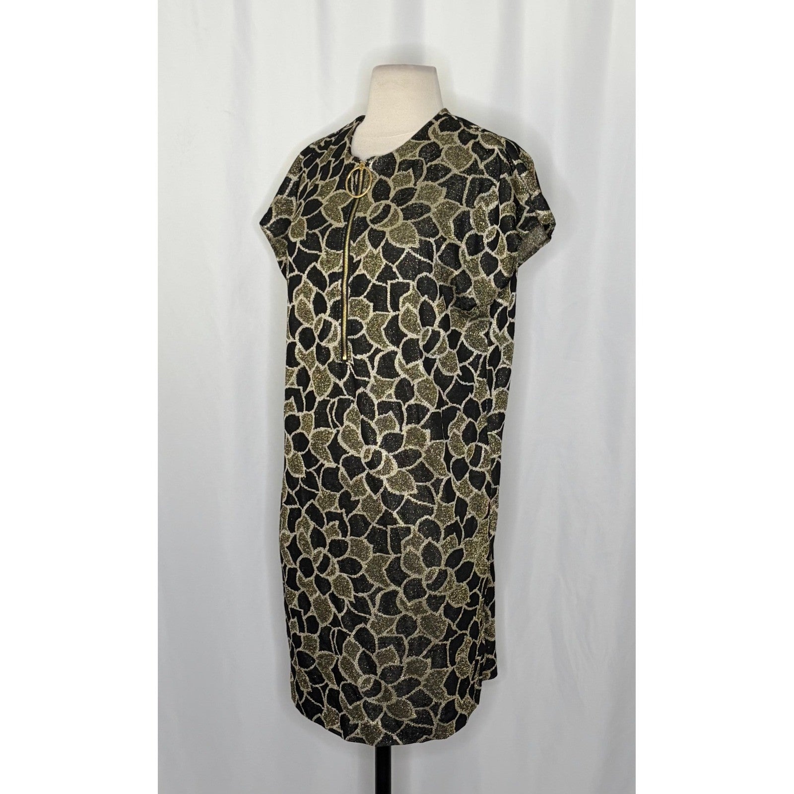NWT!! TRINA TURK Hasil 2 Short-Sleeve Shift Dress Vacation Party Glam Medium