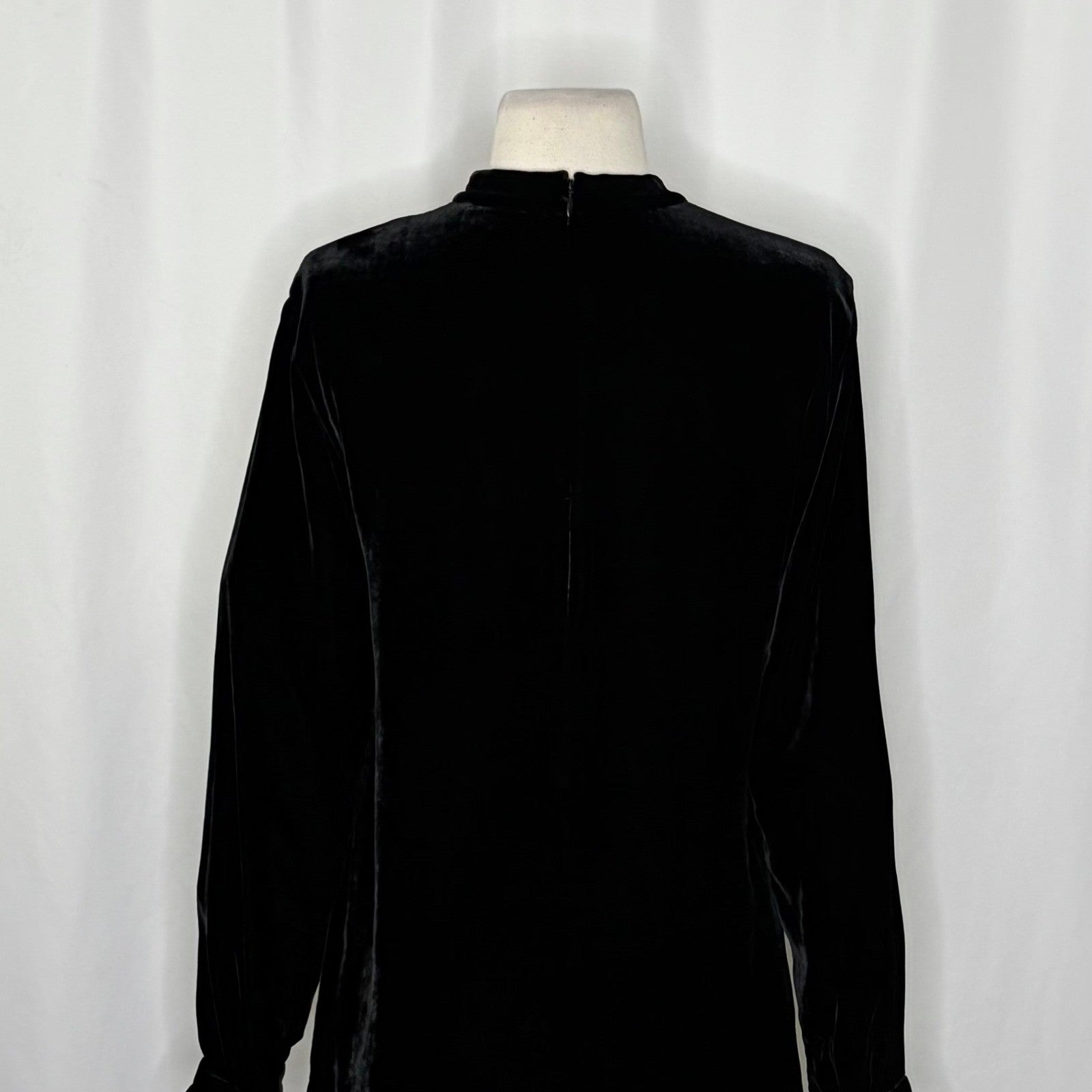 EILEEN FISHER Velvet Mock Neck Top Blouse Solid Black Tunic Pullover X-Small