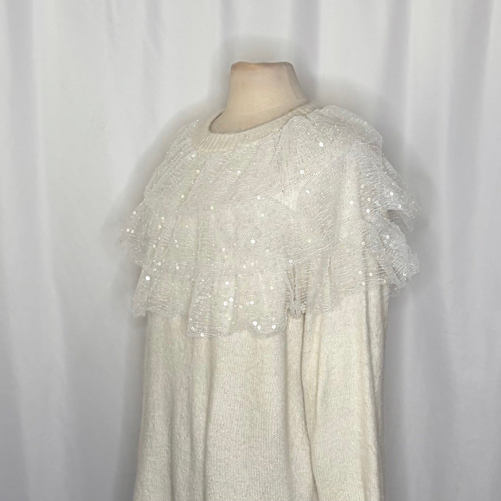 NWT!! ZARA Chic Tulle Ruffled Sequins Knit Sweater Off White Pullover Medium