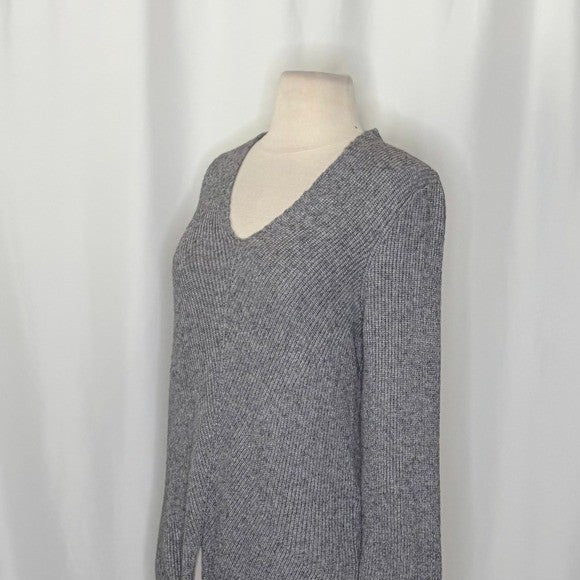 By ANTHROPOLOGIE Rocio Ribbed Tie Front Sweater Solid Gray V Neck Knit Medium