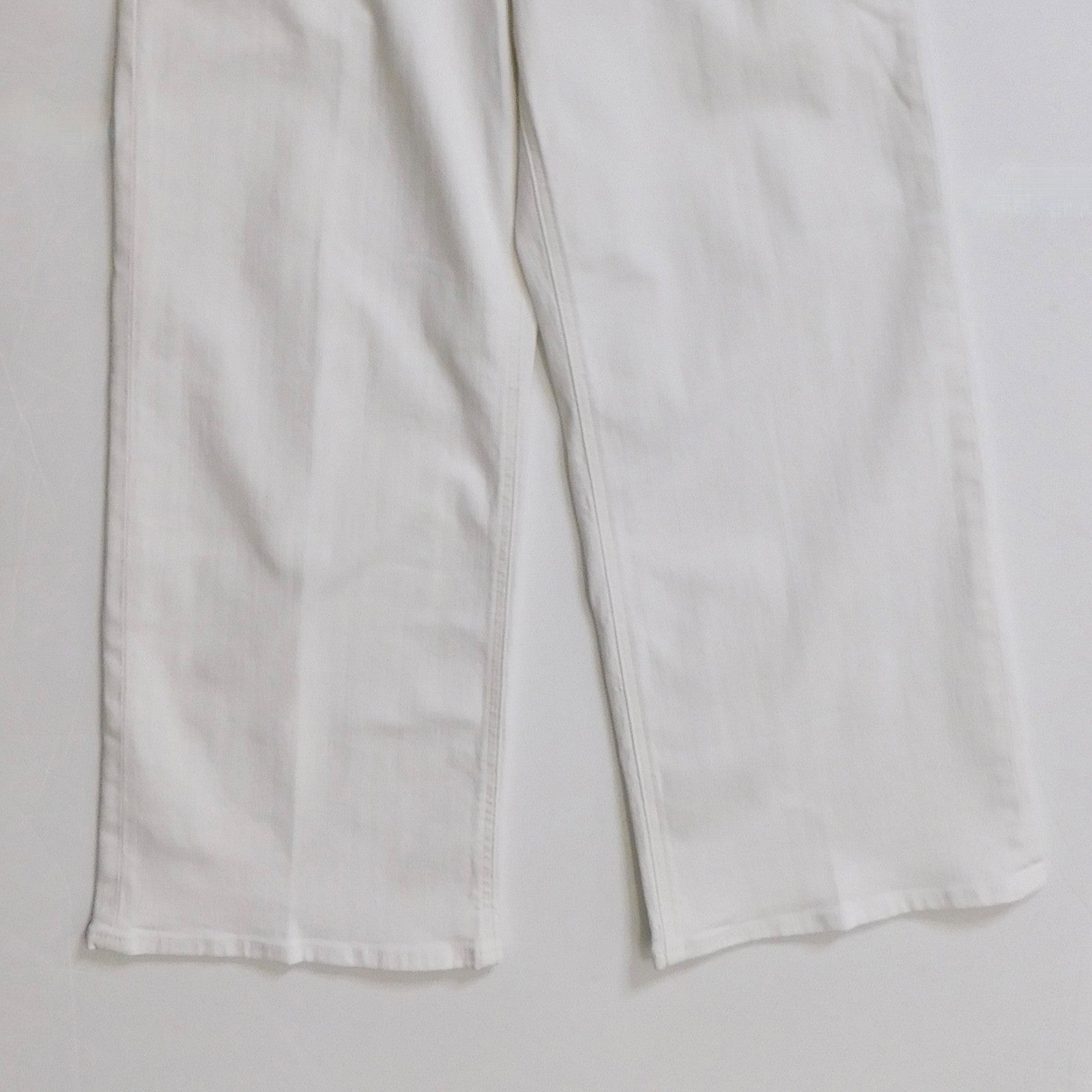 NWT!! J. CREW Slim Wide Jeans Stacked Buttons Solid White Size 30 Petite 30P