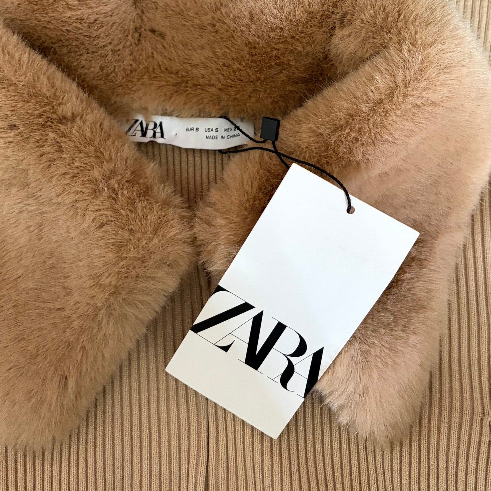 NWT!! ZARA Faux Fur Lapel Knit Sweater Tan Light Brown Zipper Pullover Small