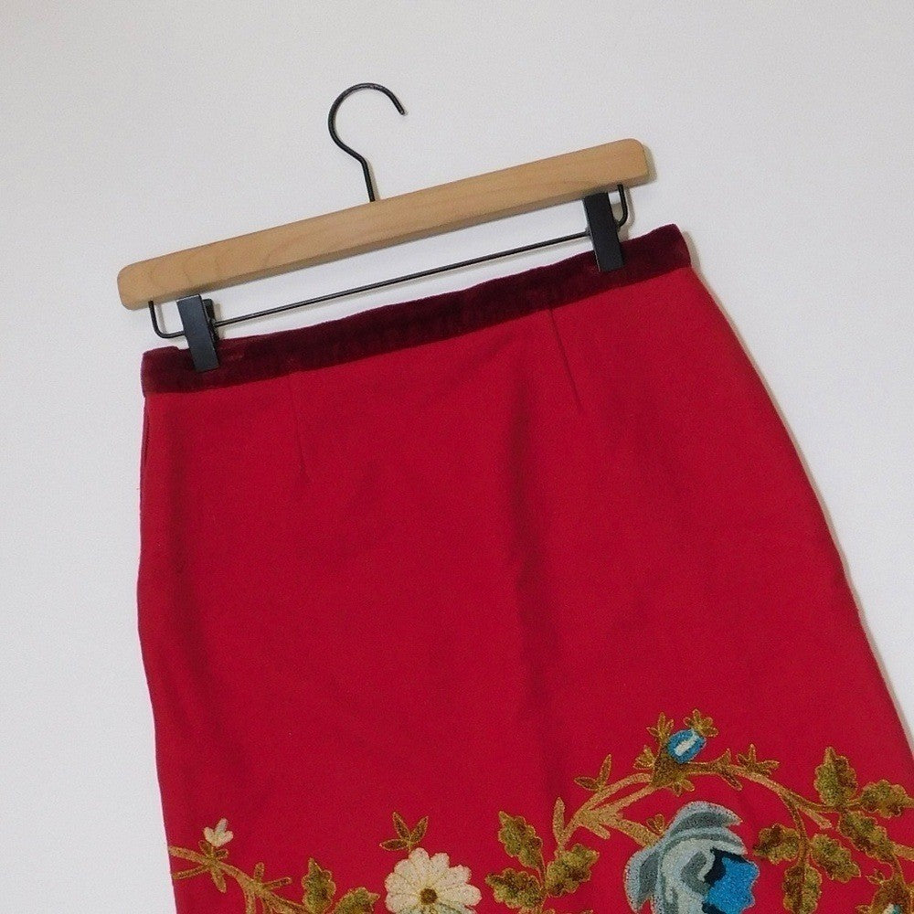 Plenty by TRACY REESE Red Wool Floral Embroidered Appliqued Skirt Size 4