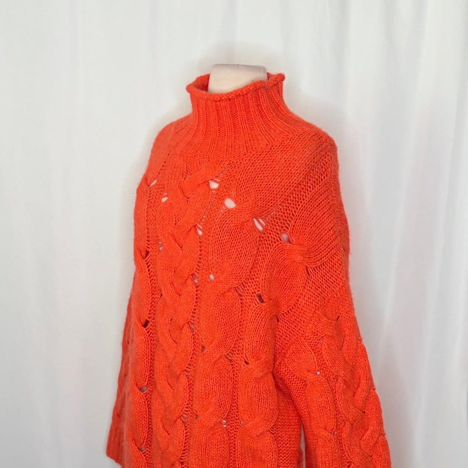 NWT!! FREE PEOPLE Clementine SoftSpun Cable Knit Pullover Solid Orange Large