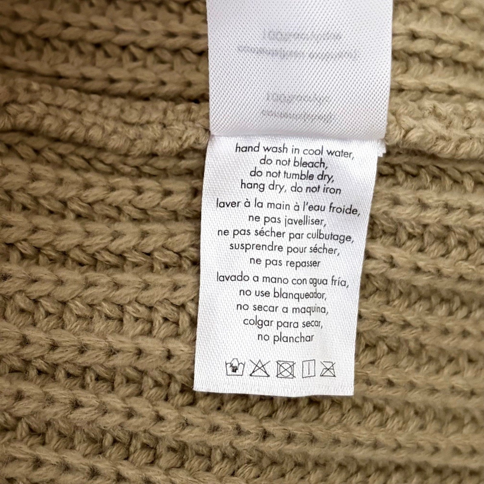 WEWOREWHAT Solid V Neck Sweater Solid Tan Oat Oversized Knitwear Medium Large
