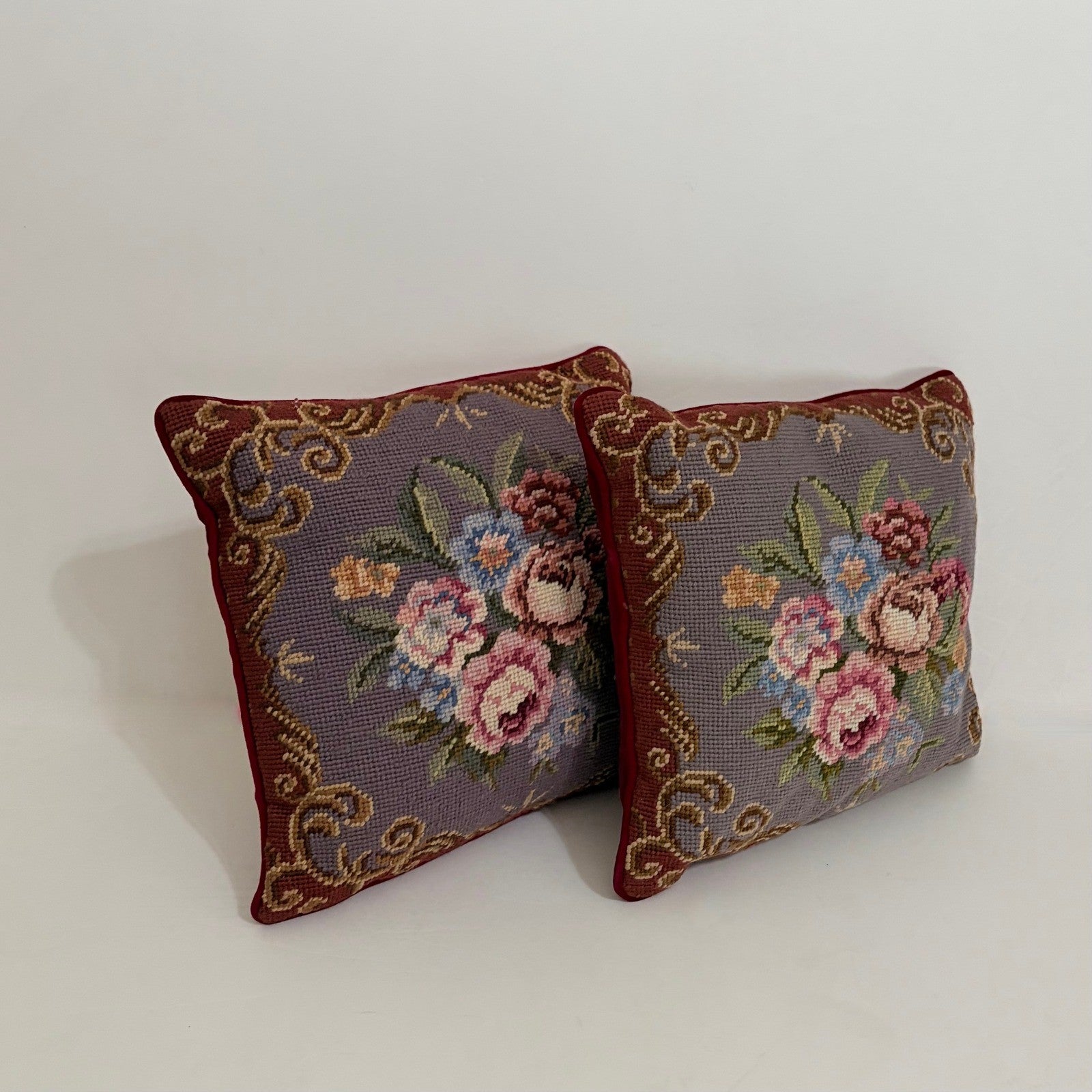 Vintage NEEDLEPOINT Wool Velvet Red Floral Accent Decorative Pillows Home Decor