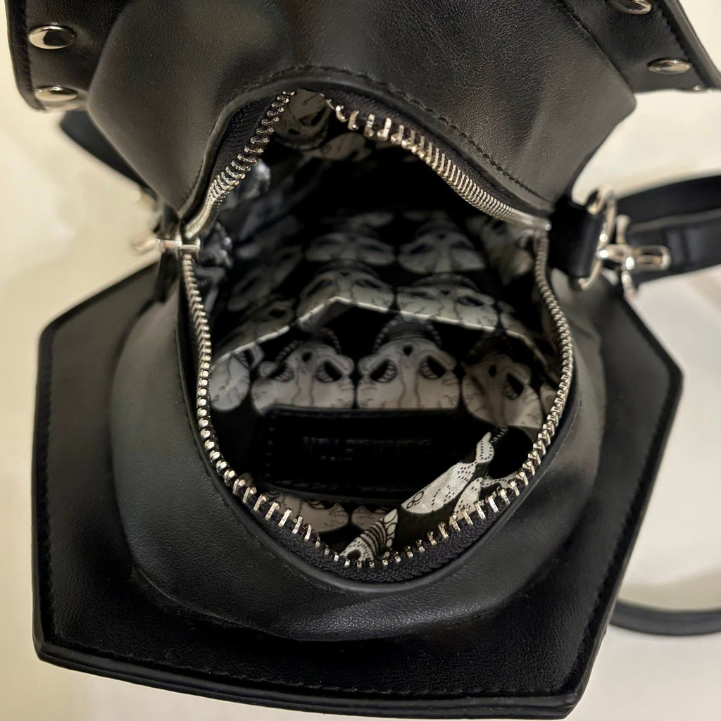 SCARLETON Studded Skull Bag Vegan Leather Punk Rock Rivet Shoulder Bag Gothic