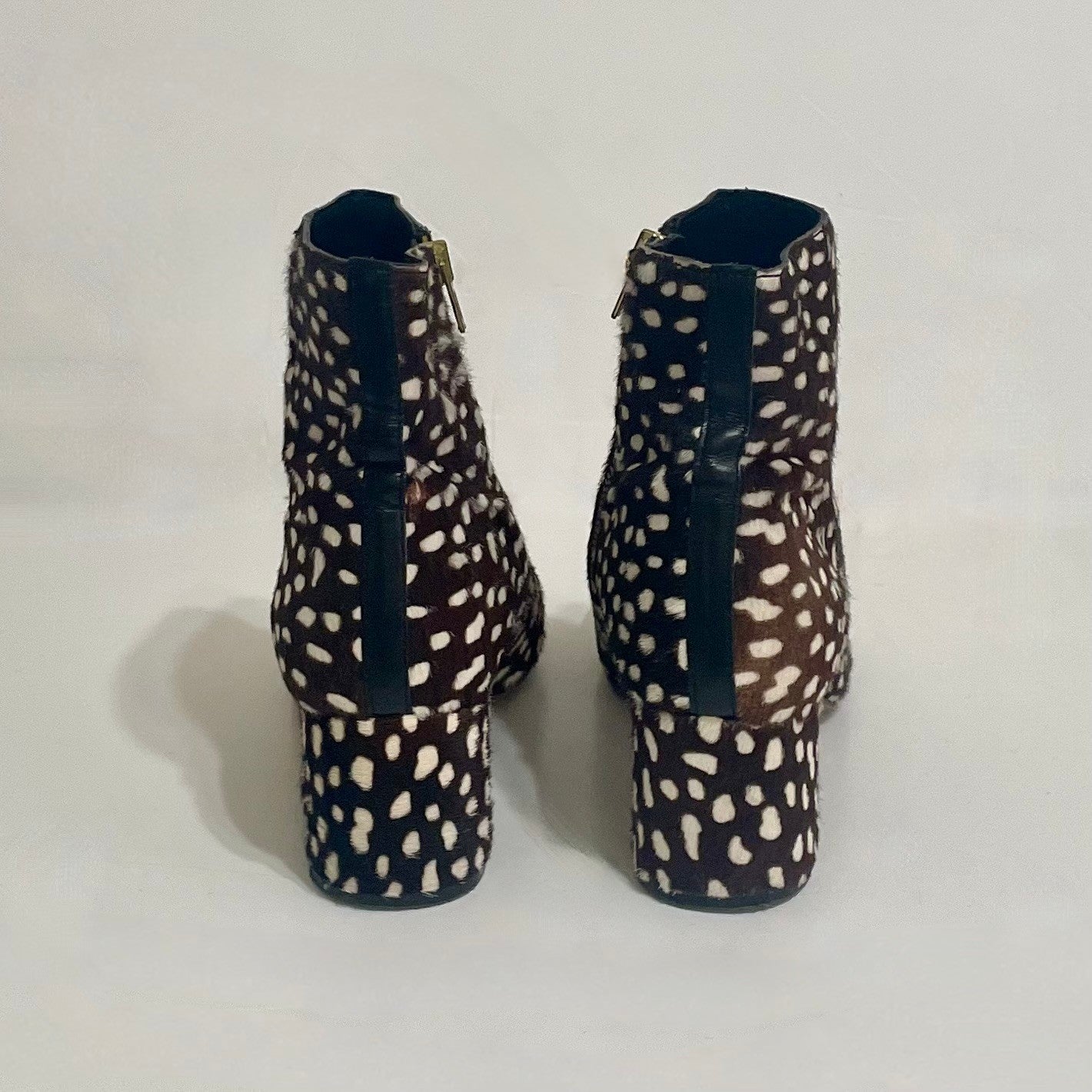 J. CREW Side Zip Ankle Boots Leopard Calf Hair Leather Spotted Zippers Size 8.5