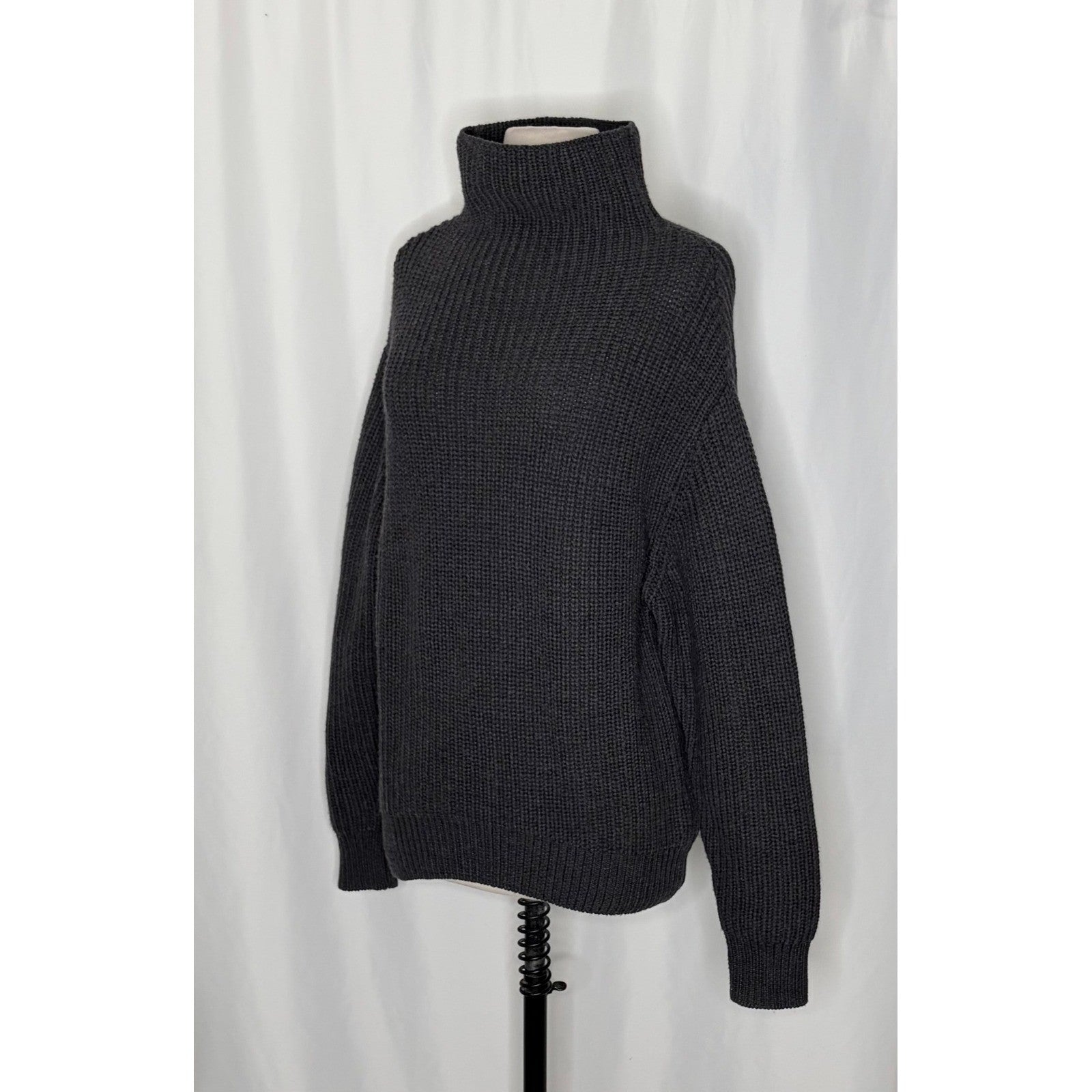 NEW!! Aritzia WILFRED Wool Shaker Knit Mock Neck Turtleneck Sweater Gray Small