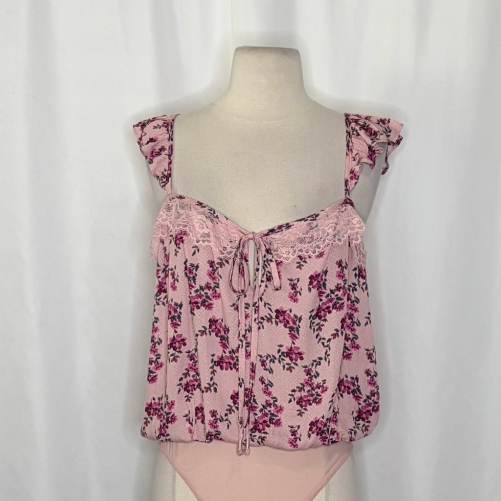 NWT!! FREE PEOPLE Intimately Take It Away Floral Bodysuit Lace Ruffled Small