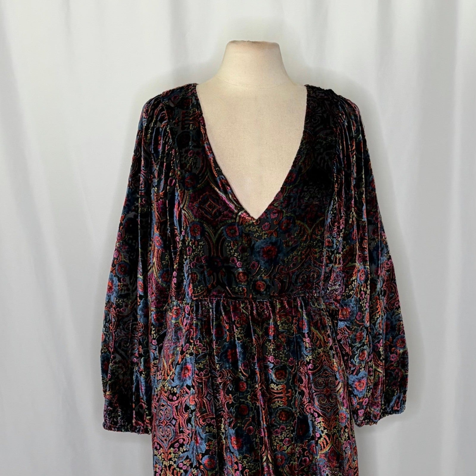 By ANTHROPOLOGIE Mona Floral Burnout Velvet Mini Dress Pockets Party Large