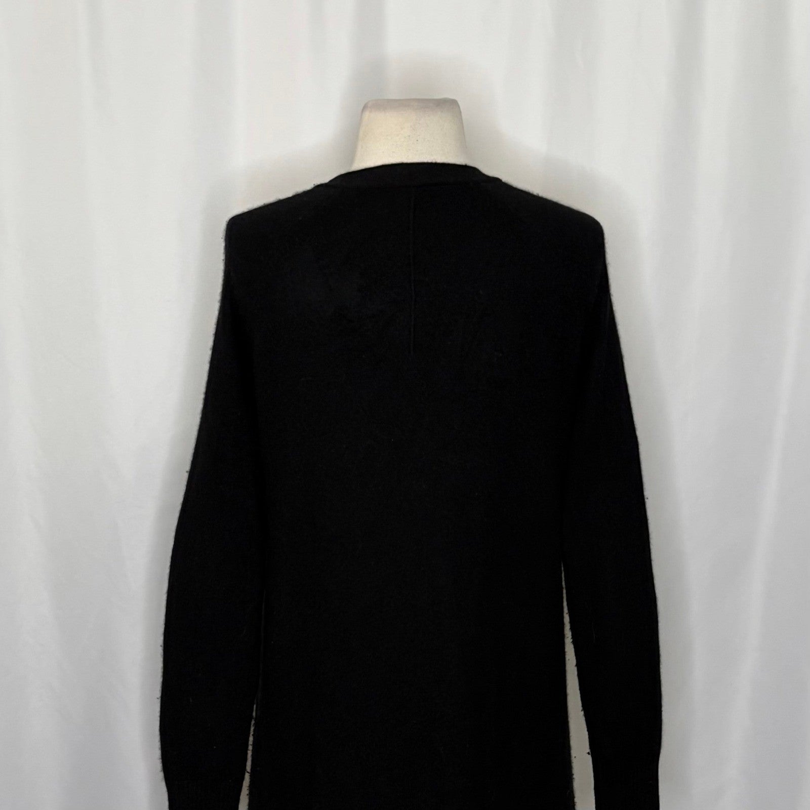 MARGARET O'LEARY Black Cashmere Cardigan Sweater Solid Buttons Pockets X-Small
