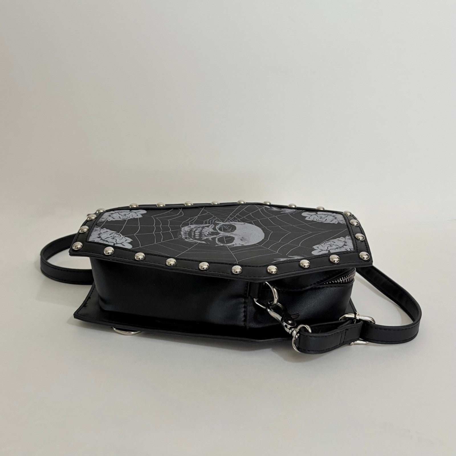 SCARLETON Studded Skull Bag Vegan Leather Punk Rock Rivet Shoulder Bag Gothic