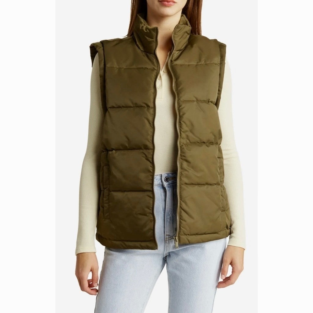 NWT!! WEWOREWHAT Zip Off Sleeve Nylon Puffer Jacket Military Olive Medium
