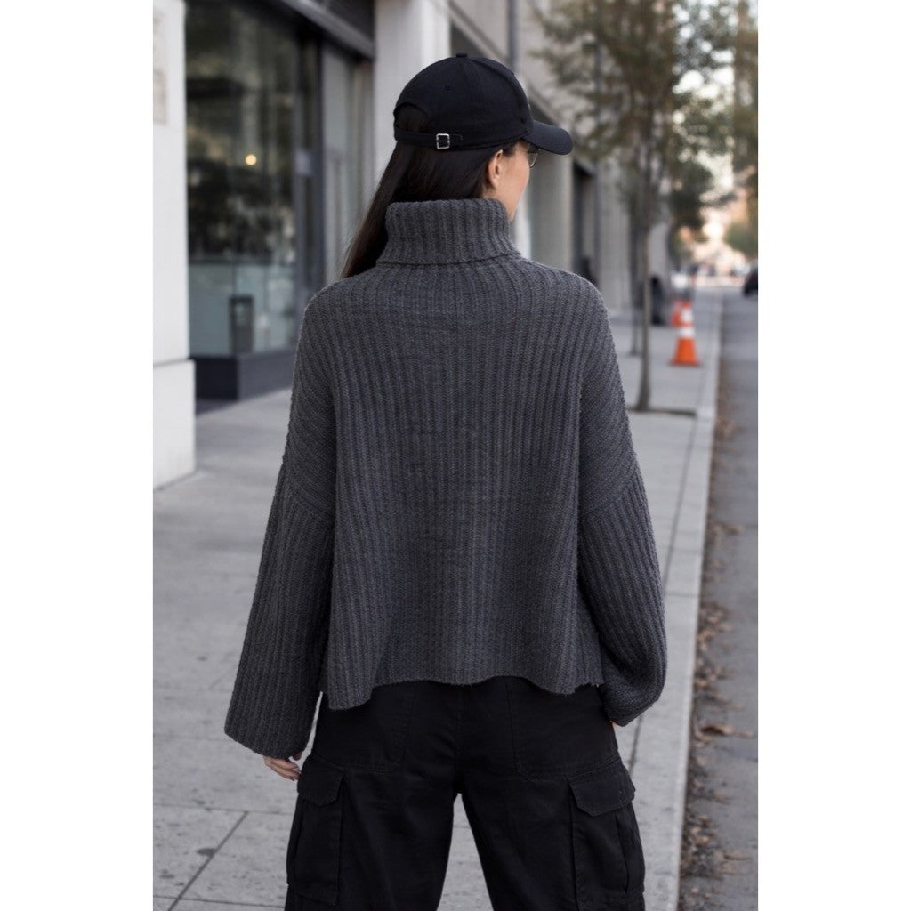 7115 BY SZEKI Dark Grey Turtleneck Sweater Merino Wool Boxy Oversized Small