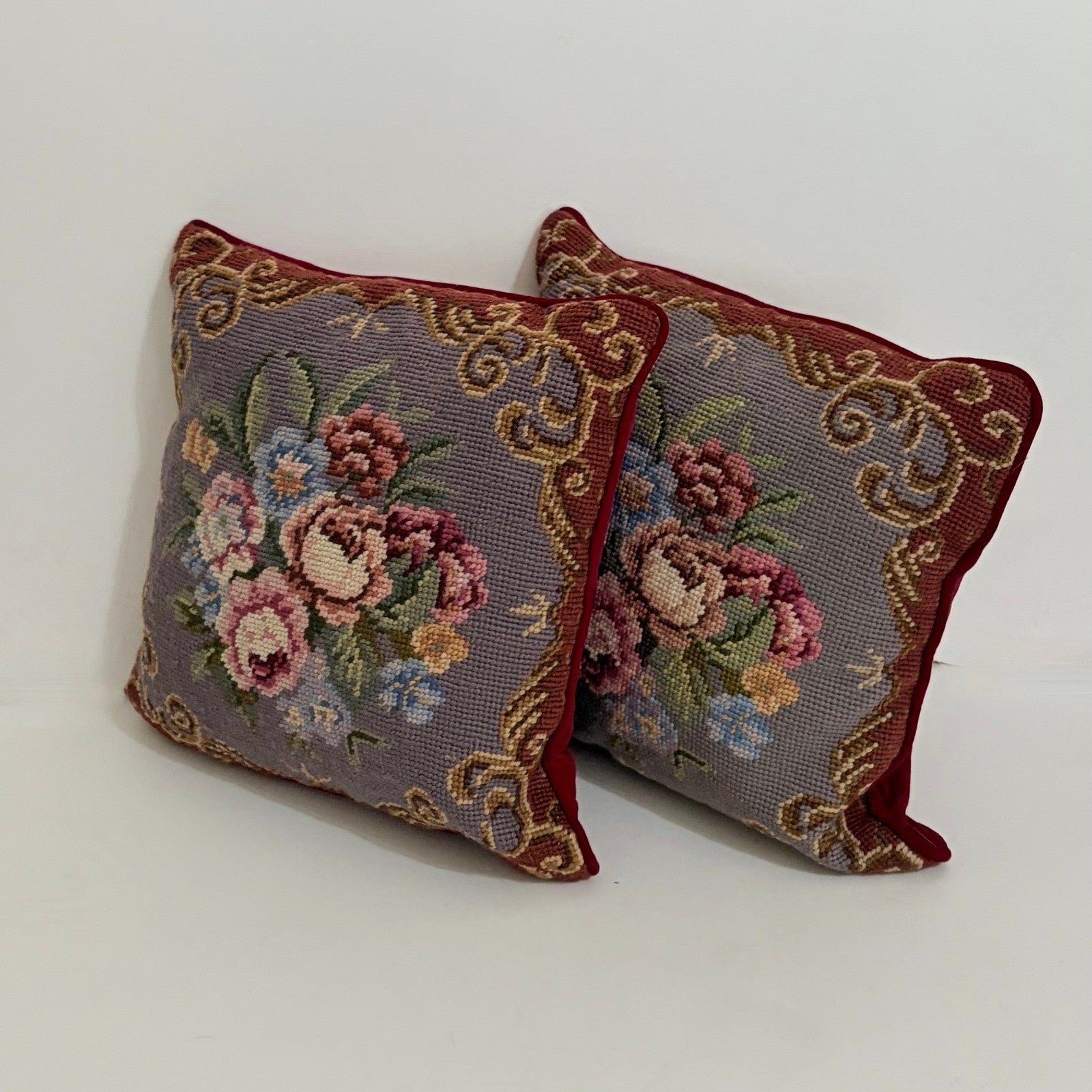 Vintage NEEDLEPOINT Wool Velvet Red Floral Accent Decorative Pillows Home Decor