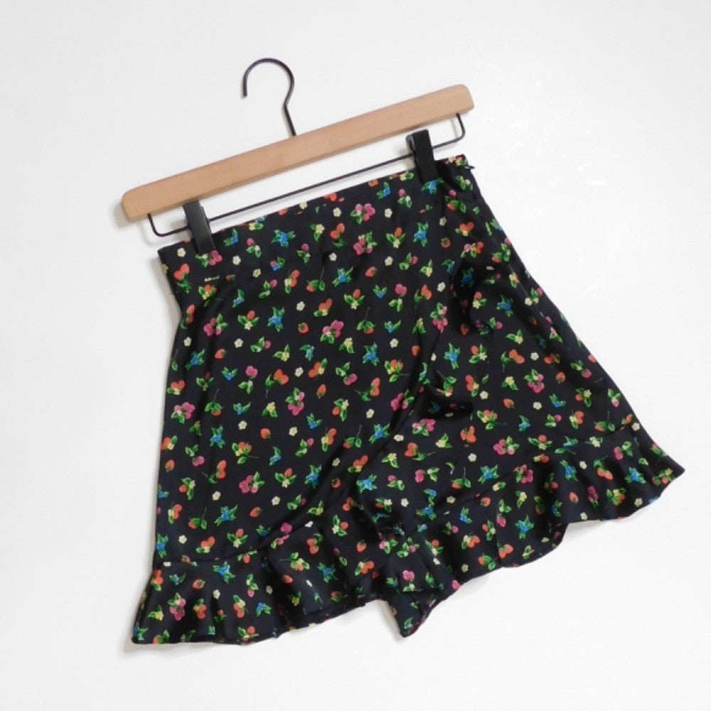 ZARA Black Floral Fruit Berries Ruffled Satin Shorts Skort Satin Summer X-Small