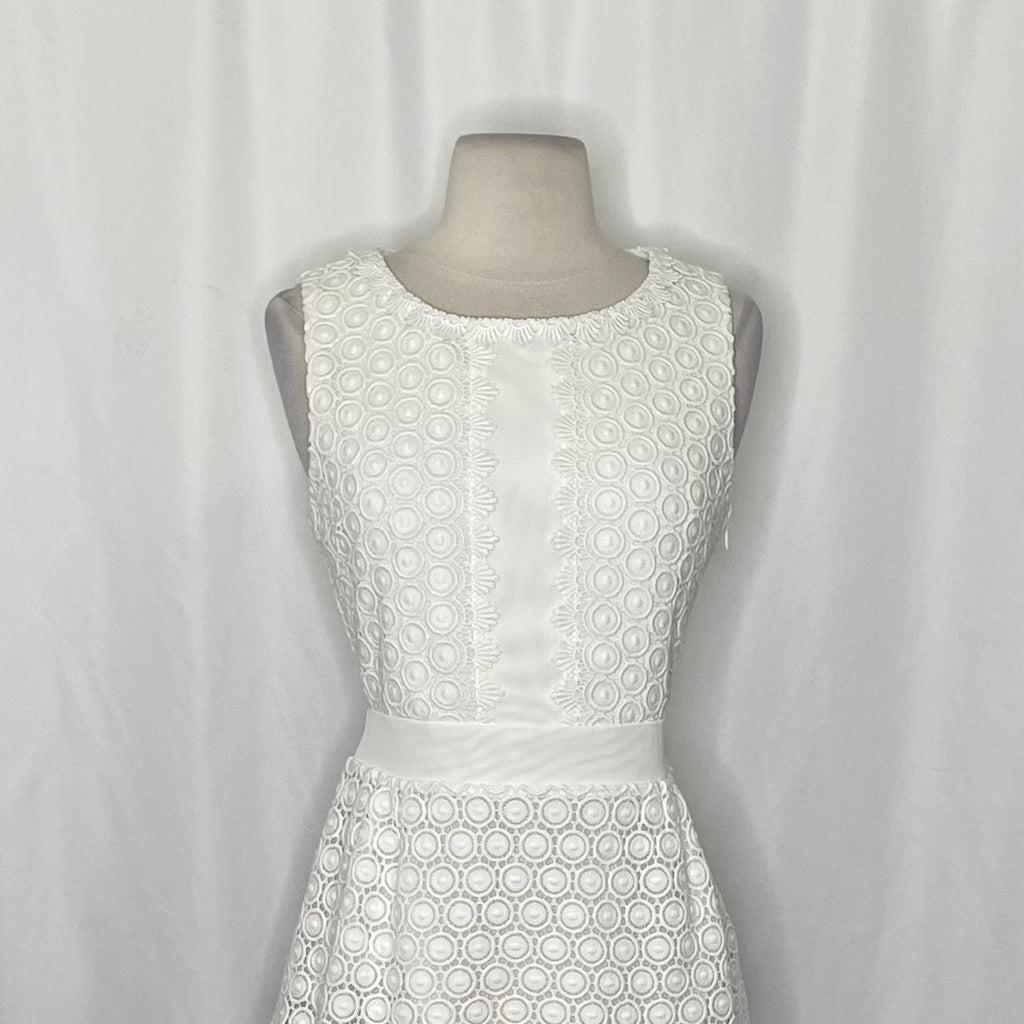 DVF DIANE VON FURSTENBERG Tavita Lace Peplum Top Blouse Solid White Size 4