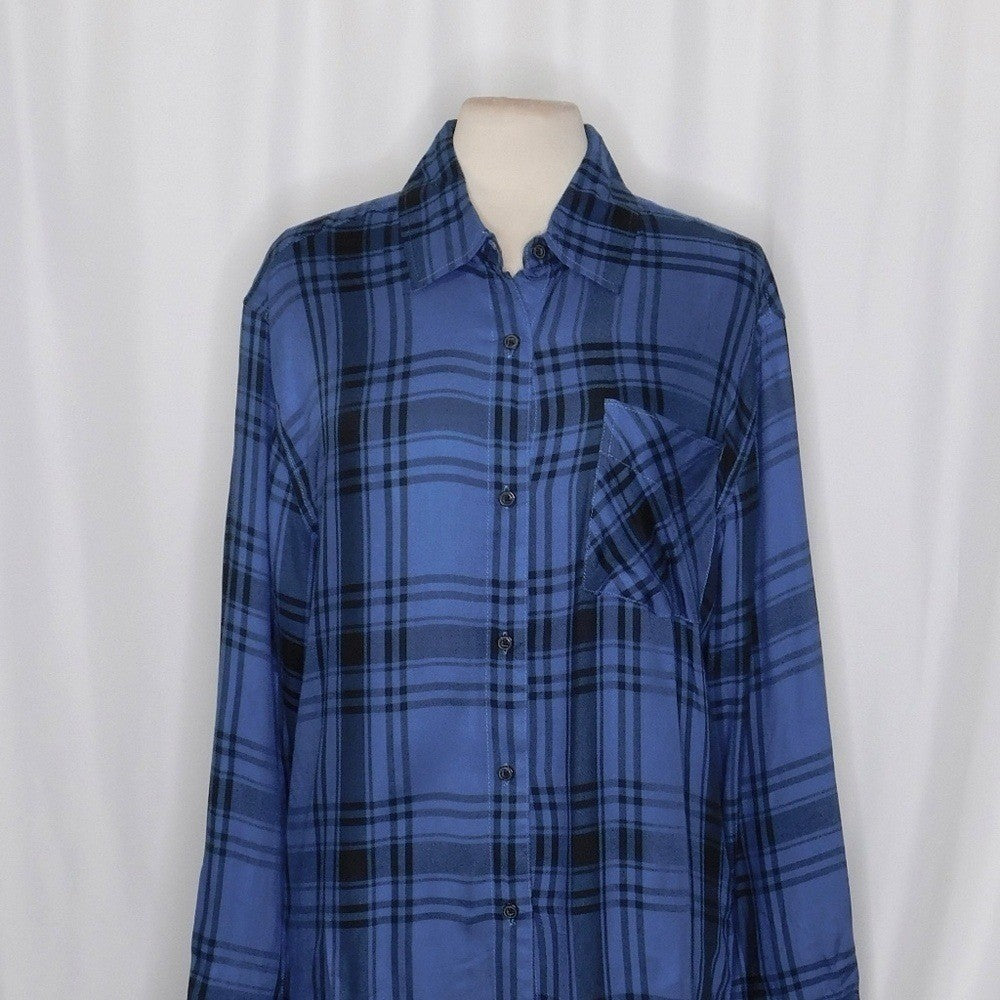 NWT!! WEWOREWHAT Boyfriend Shirt Plaid Navy Blue Collared Oversized Small Medium