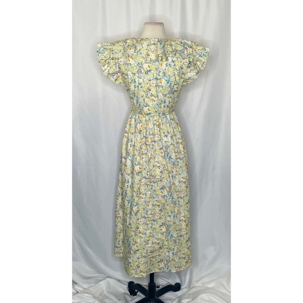 O.P.T. Kate Floral Ruffled Midi Dress One Pretty Time Pockets Ruffles Small