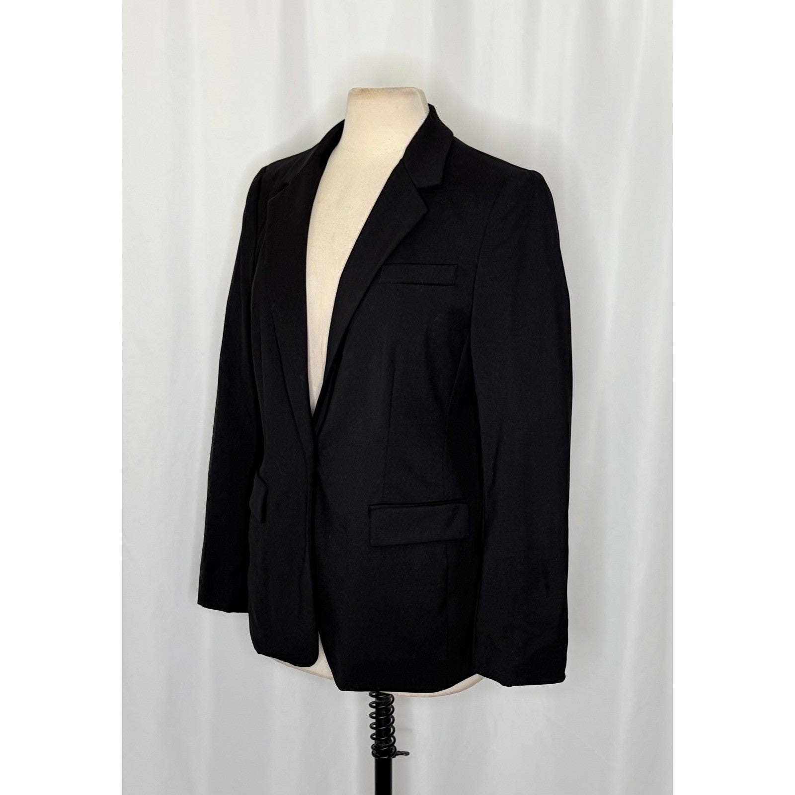 M.M. LAFLEUR The Yiyan Classic Blazer Italian Wool Twill Solid Black Size 10