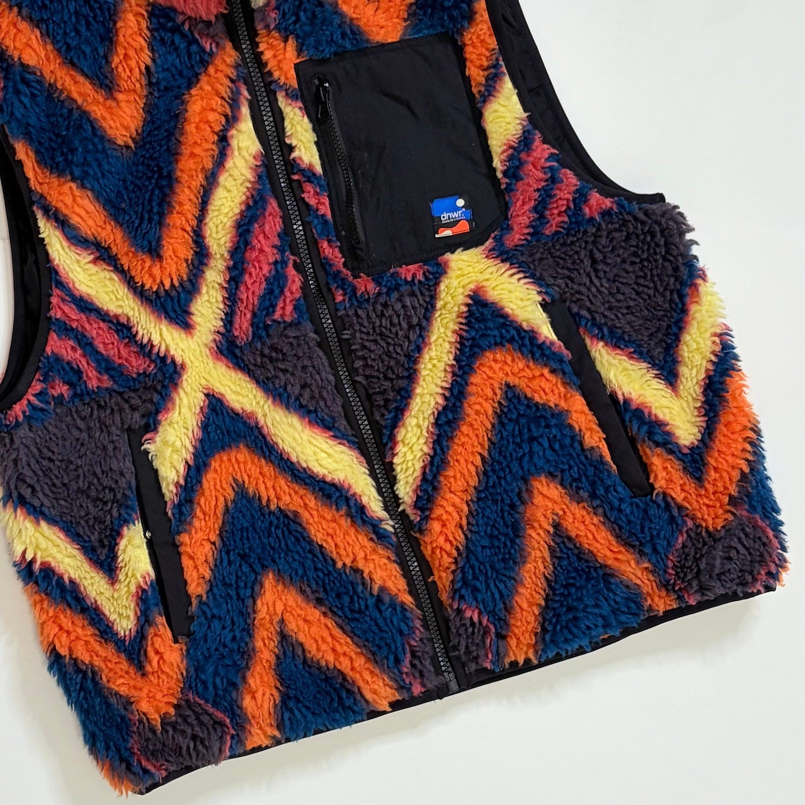 Men's ZARA DNWR Patterned Fleece Vest Teddy Sherpa Pockets Outdoors X-Large